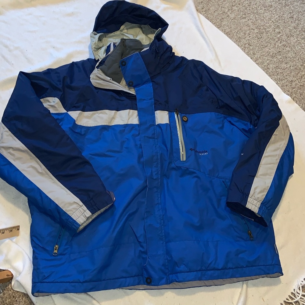 COLUMBIA XCO INTERCHANGE coat 2 layers very warm with a hood size XXL BLUE GRAY